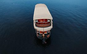 Venice Premium Houseboats Alleppey