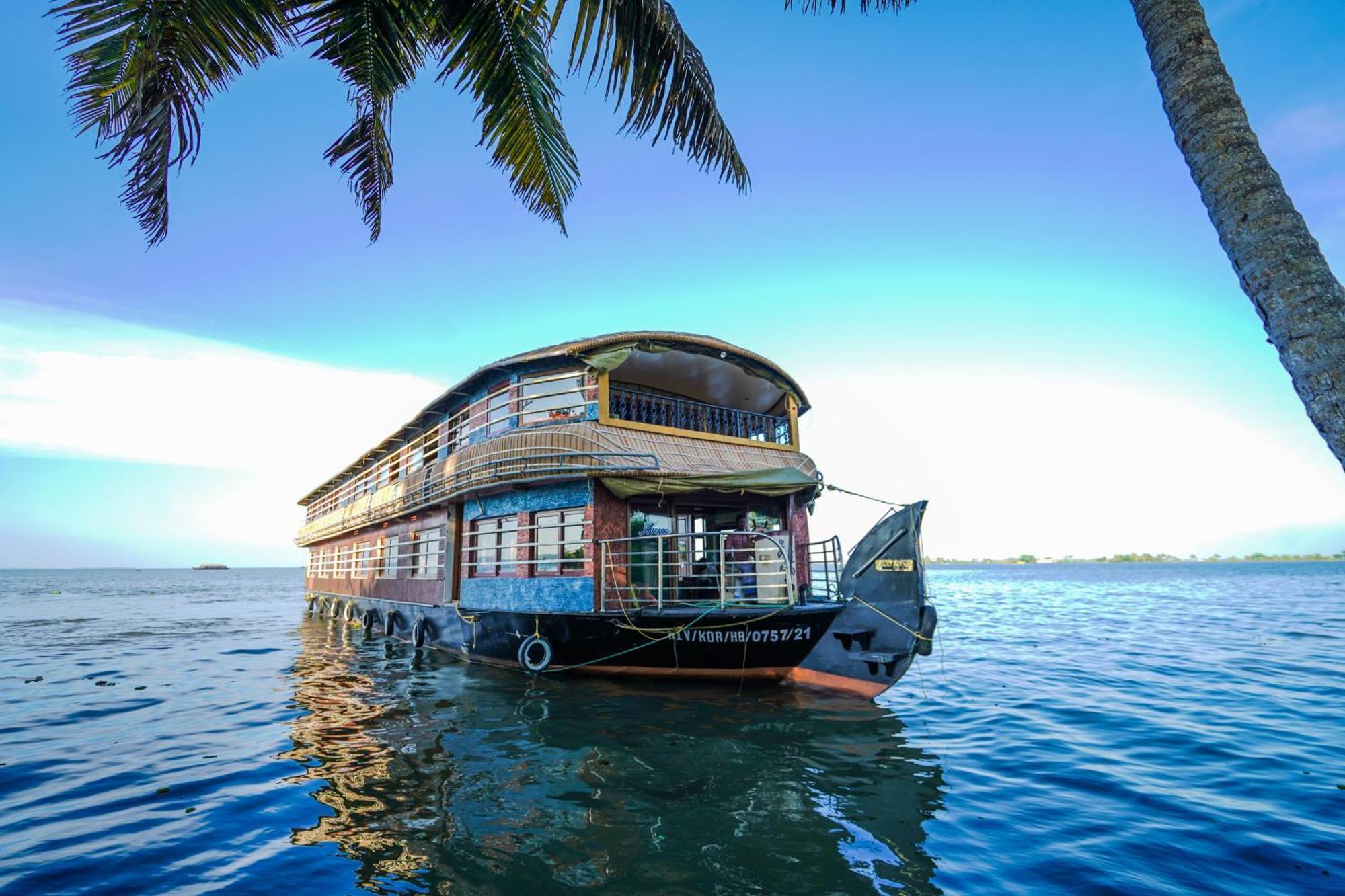 Venice Premium Houseboats Alleppey Alappuzha Exterior photo